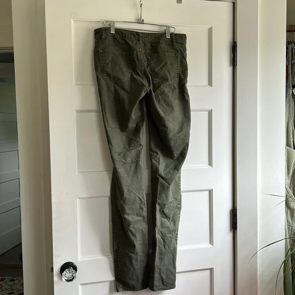 Prana Green Pants - Picture 2 of 2